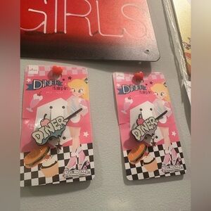 Daiso Pink Blue Diner Logo Hairpin